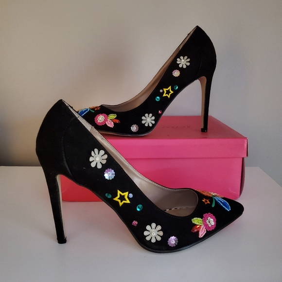 Betsey Johnson Shoes - Betsey Johnson Alexis pumps NWT